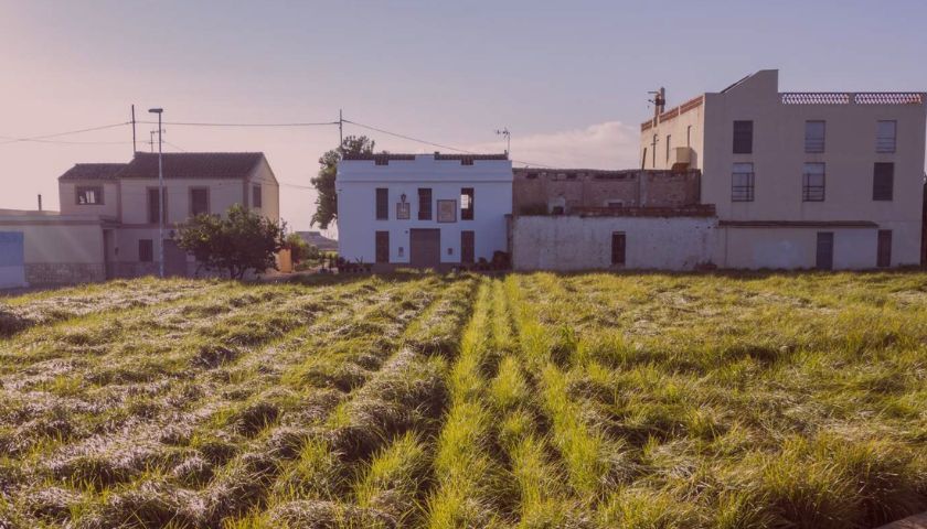 falta de suelo en horta nord,